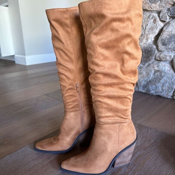 CHARLES BY CHARLES DAVID Wire Boot In Caramelized - Picture 4 of 9